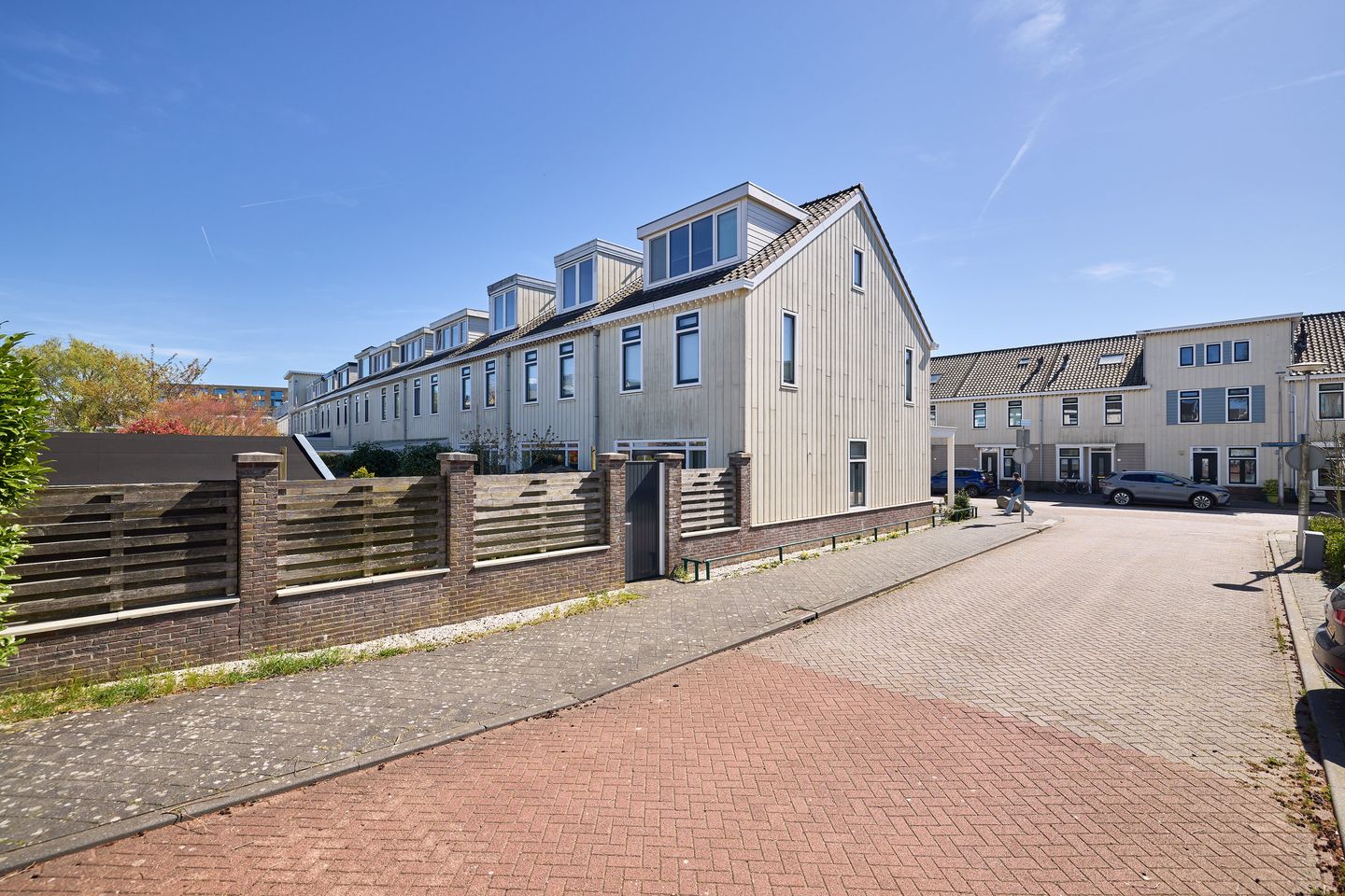 Photo 19 of Theo van Doesburgstraat 80