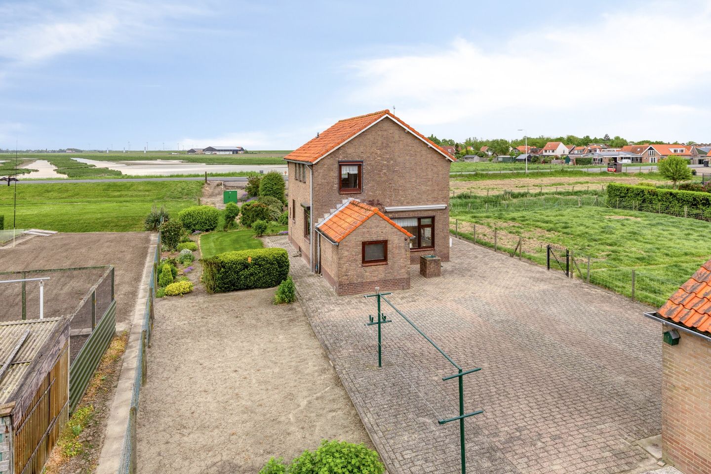 Photo 34 of Molendijk 75