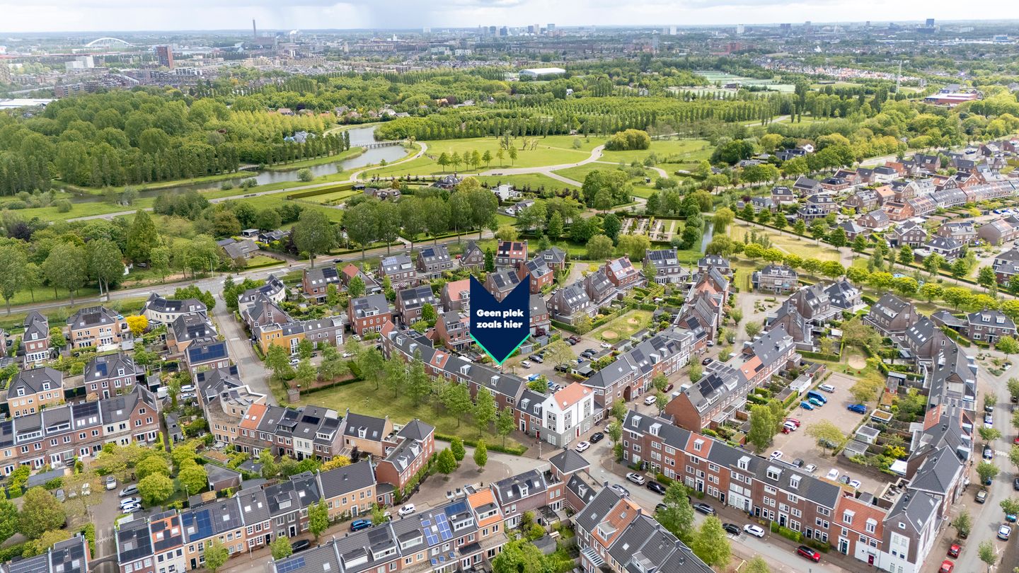 Characterful four-story family home with energy label A in De Hoven, Vleuten — 55