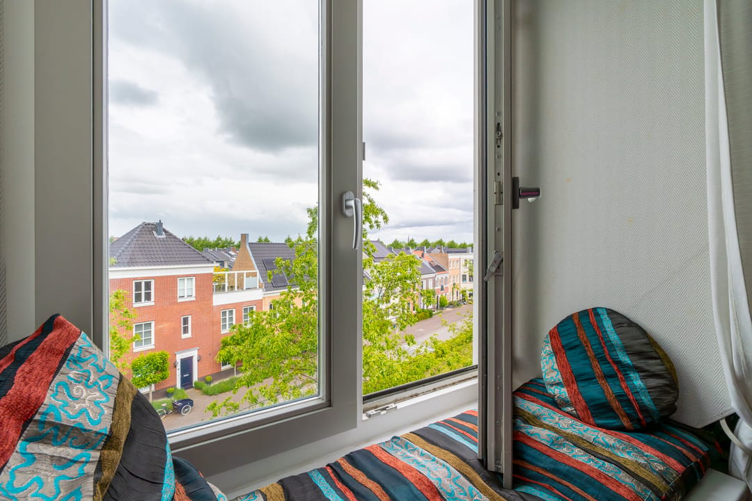 Characterful four-story family home with energy label A in De Hoven, Vleuten — 46