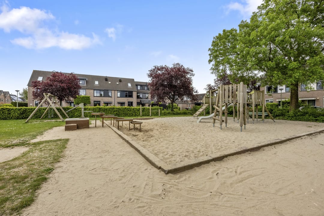 Photo 41 of Eekschillerslaan 3