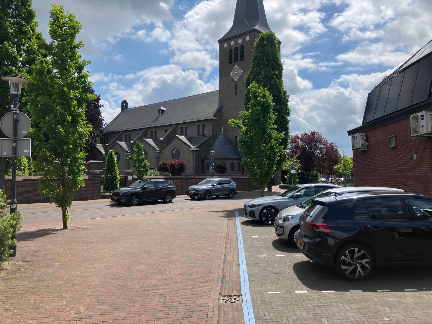 Bekijk foto 2 van Kerkstraat 2-b