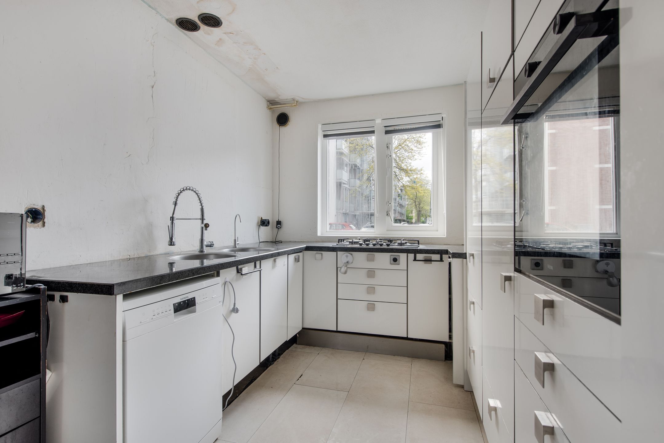 Photo 9 of Louis Pasteurstraat 231