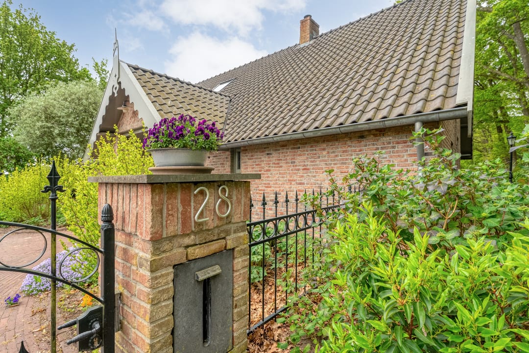 Photo 7 of Tolhuisweg 28