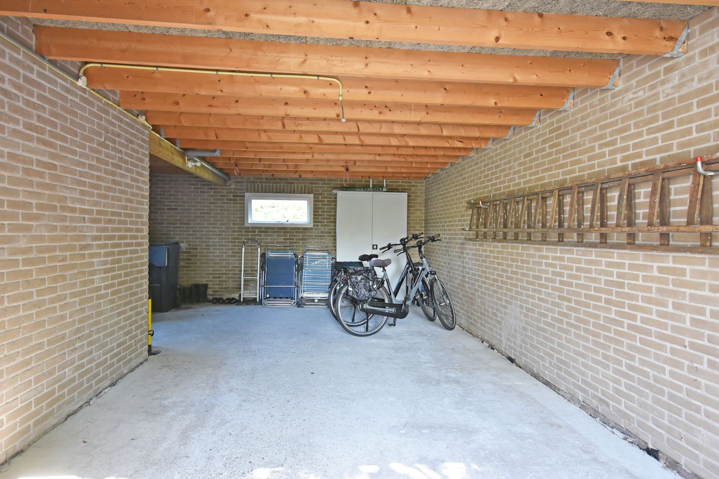 Foto 44 van Mr. W.M. Oppedijk van Veenweg 17