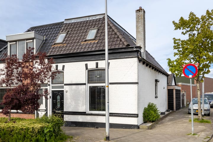 Ambtstraat 17