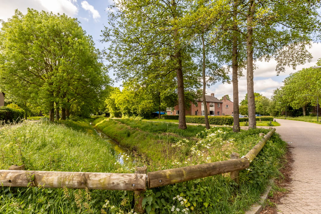 Photo 32 of Biestakkerstraat 18