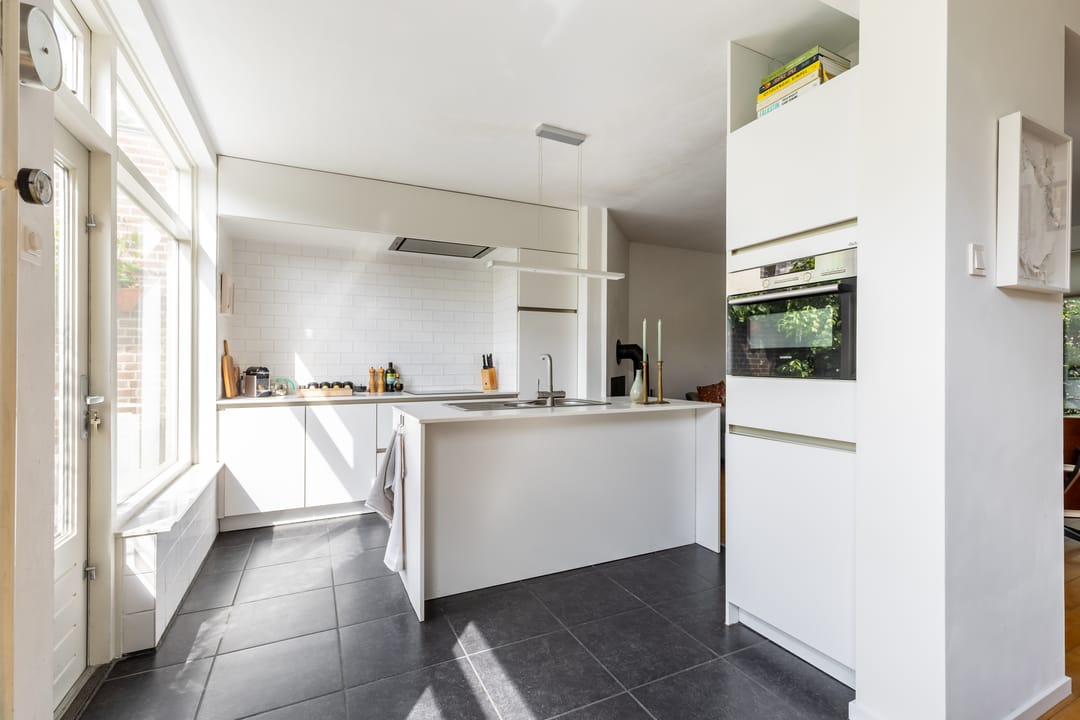 Photo 8 of Biestakkerstraat 18