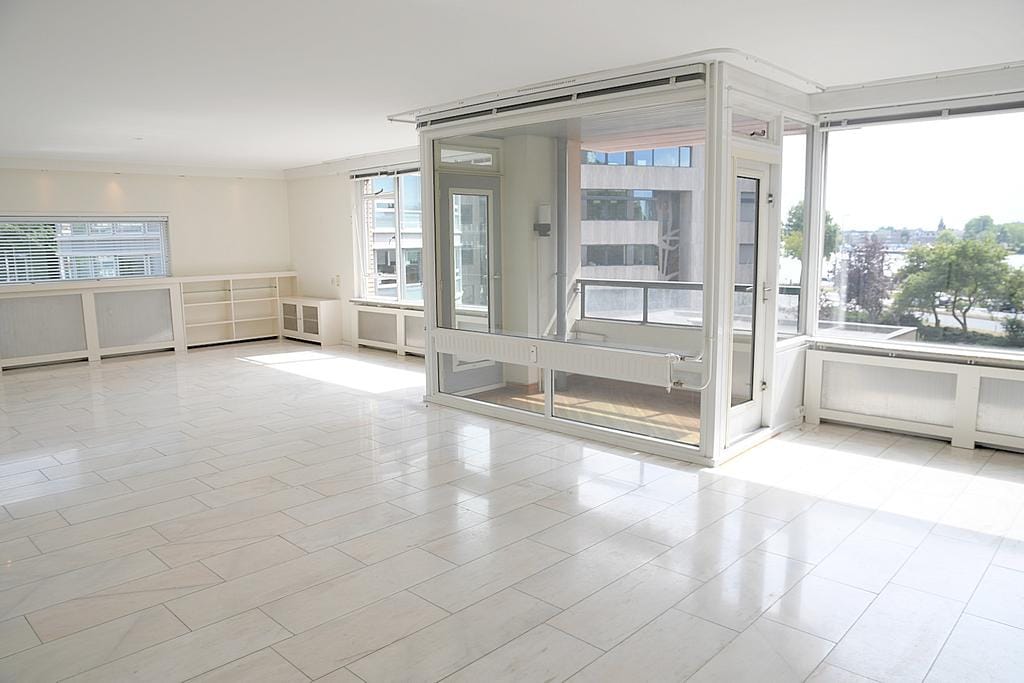 Photo 2 of 's-Lands werf 28