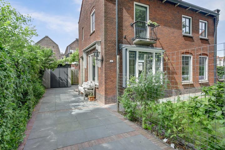 Foto 4 van Commandeur Ravenstraat 1