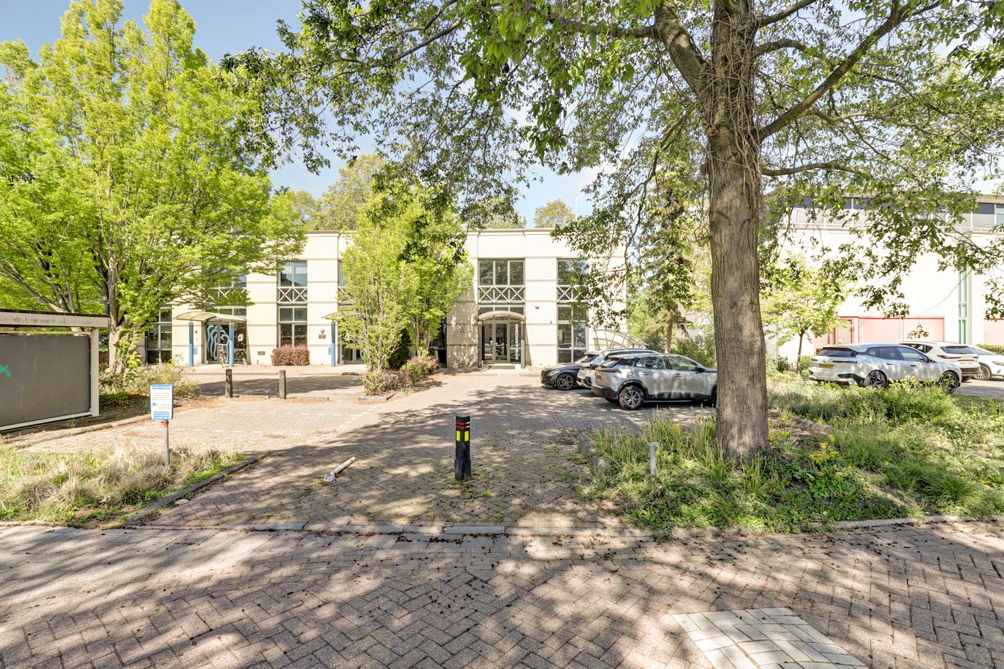 View photo 5 of Aderpolderweg 13