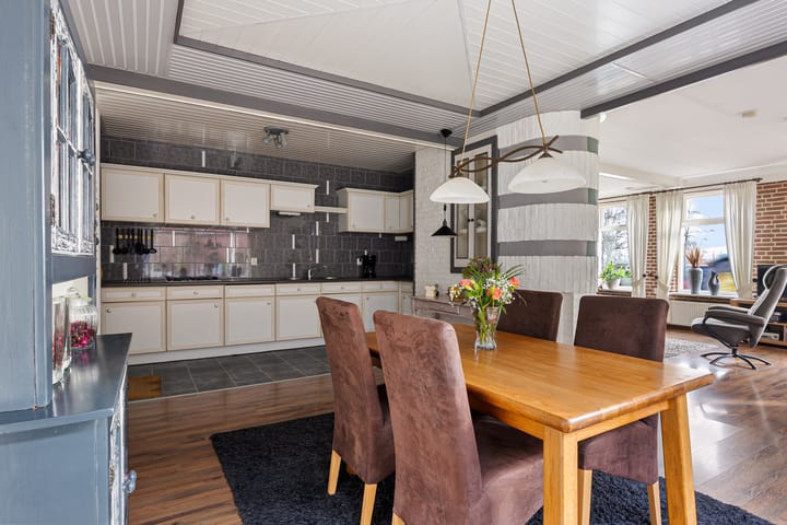 Vrijstaande woning te koop: Hearsterwei 19, Frieschepalen