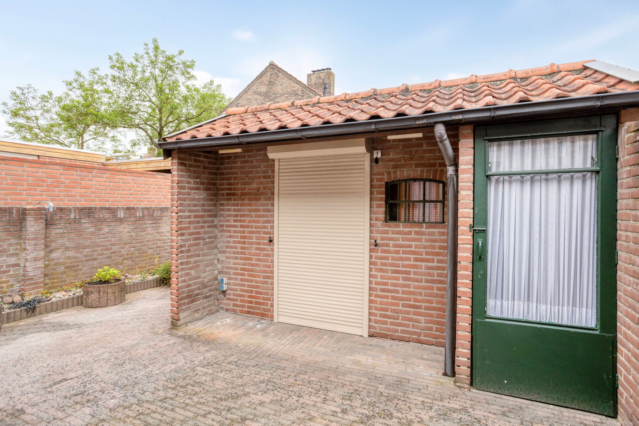 Photo 27 of Iman van den Boschstraat 44