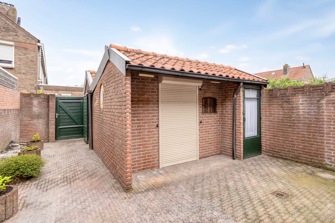 Photo 28 of Iman van den Boschstraat 44