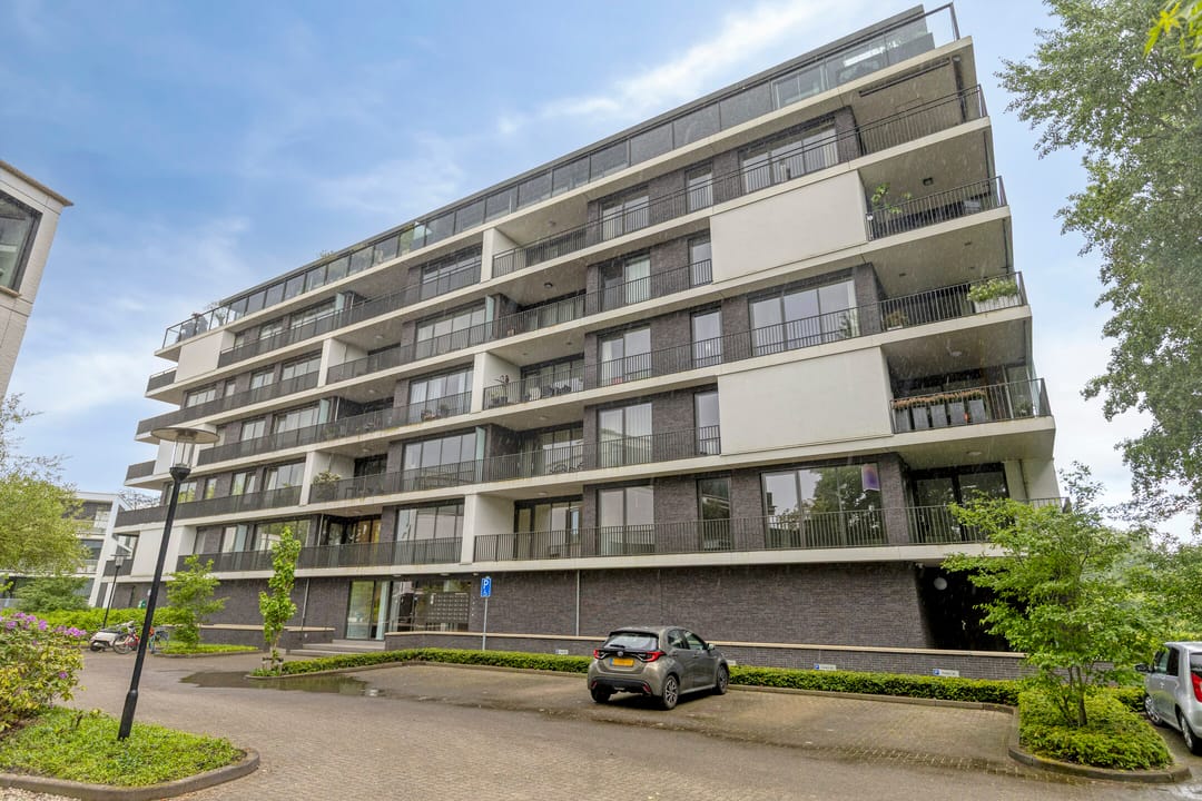 Foto 1 van Alberdingk Thijmlaan 36