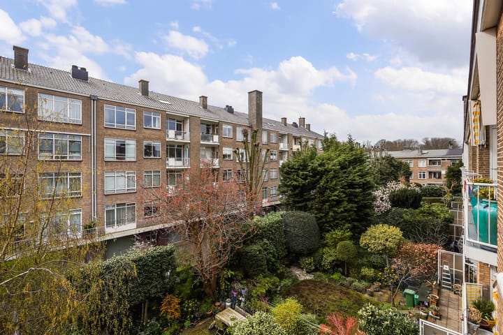 Appartement te koop: Van Trigtstraat 84, 'S-Gravenhage