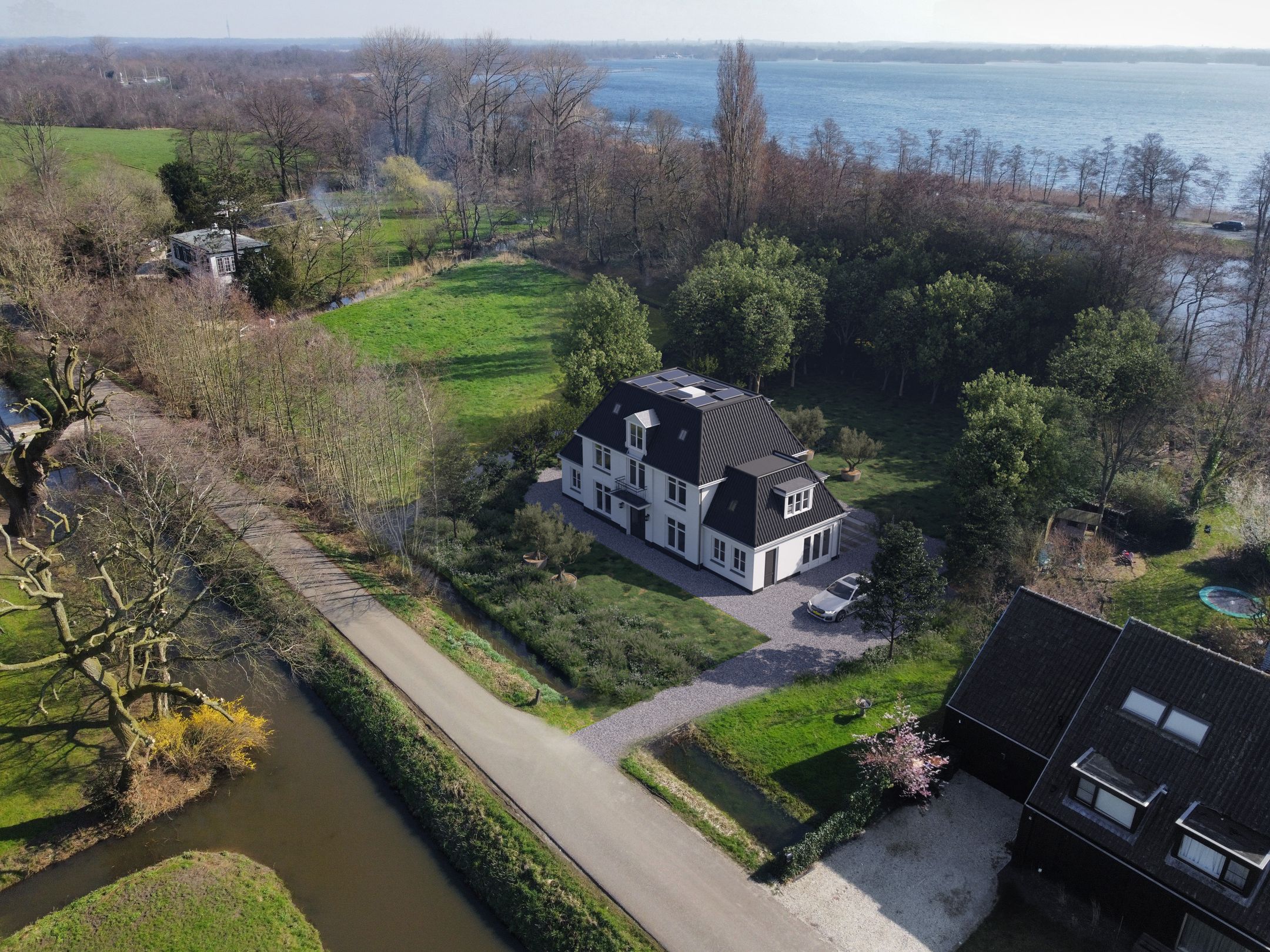 Photo 3 of Kleizuwe 8