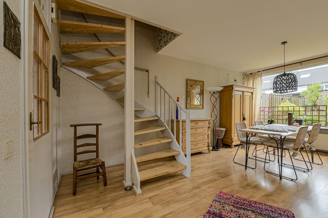Photo 8 of van Colsterstraat 16