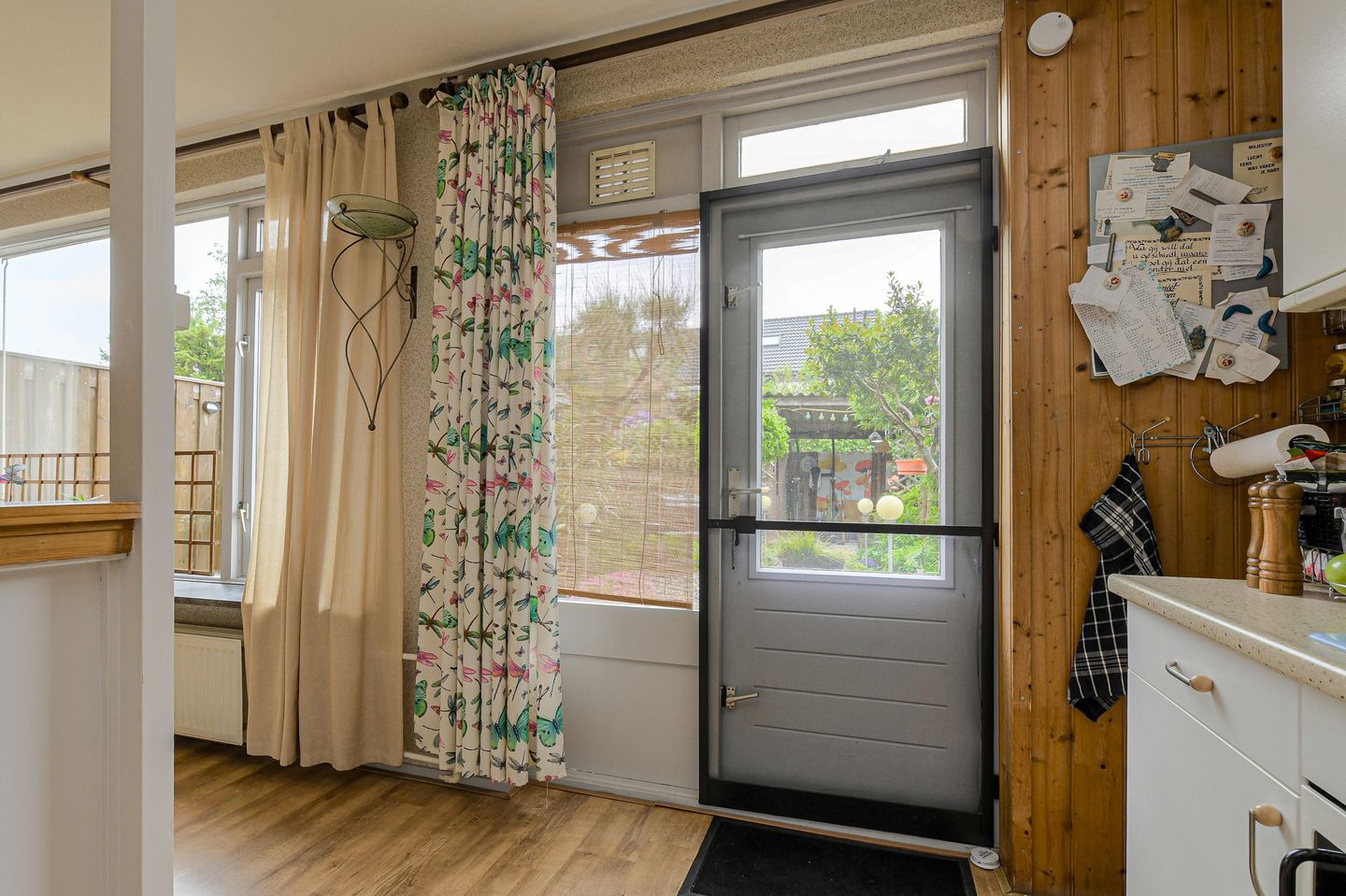 Photo 14 of van Colsterstraat 16