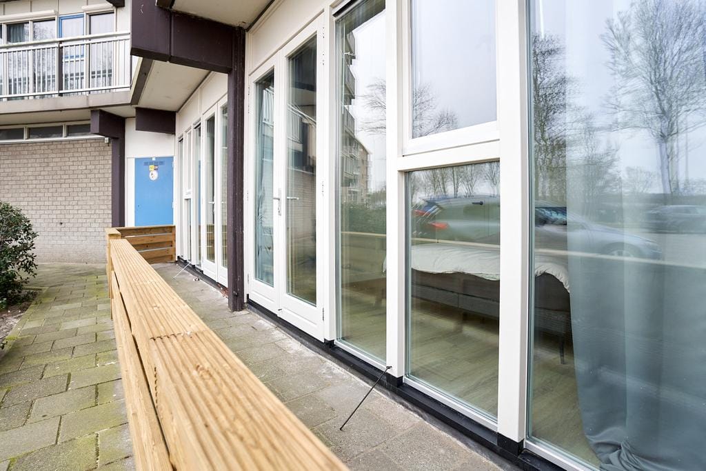 Photo 13 of Victor van Vrieslandstraat 2