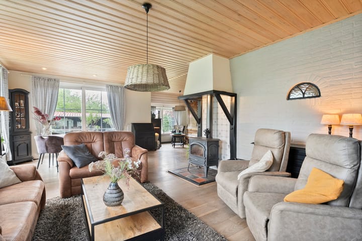 Vrijstaande woning te koop: Oosterveen 57, Nieuwleusen