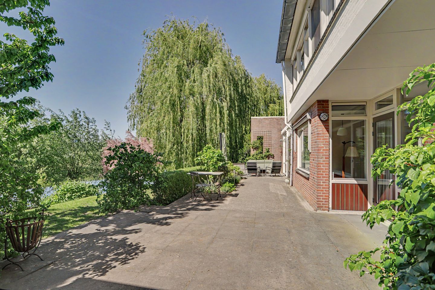 Photo 34 of Commandeurstraat 8
