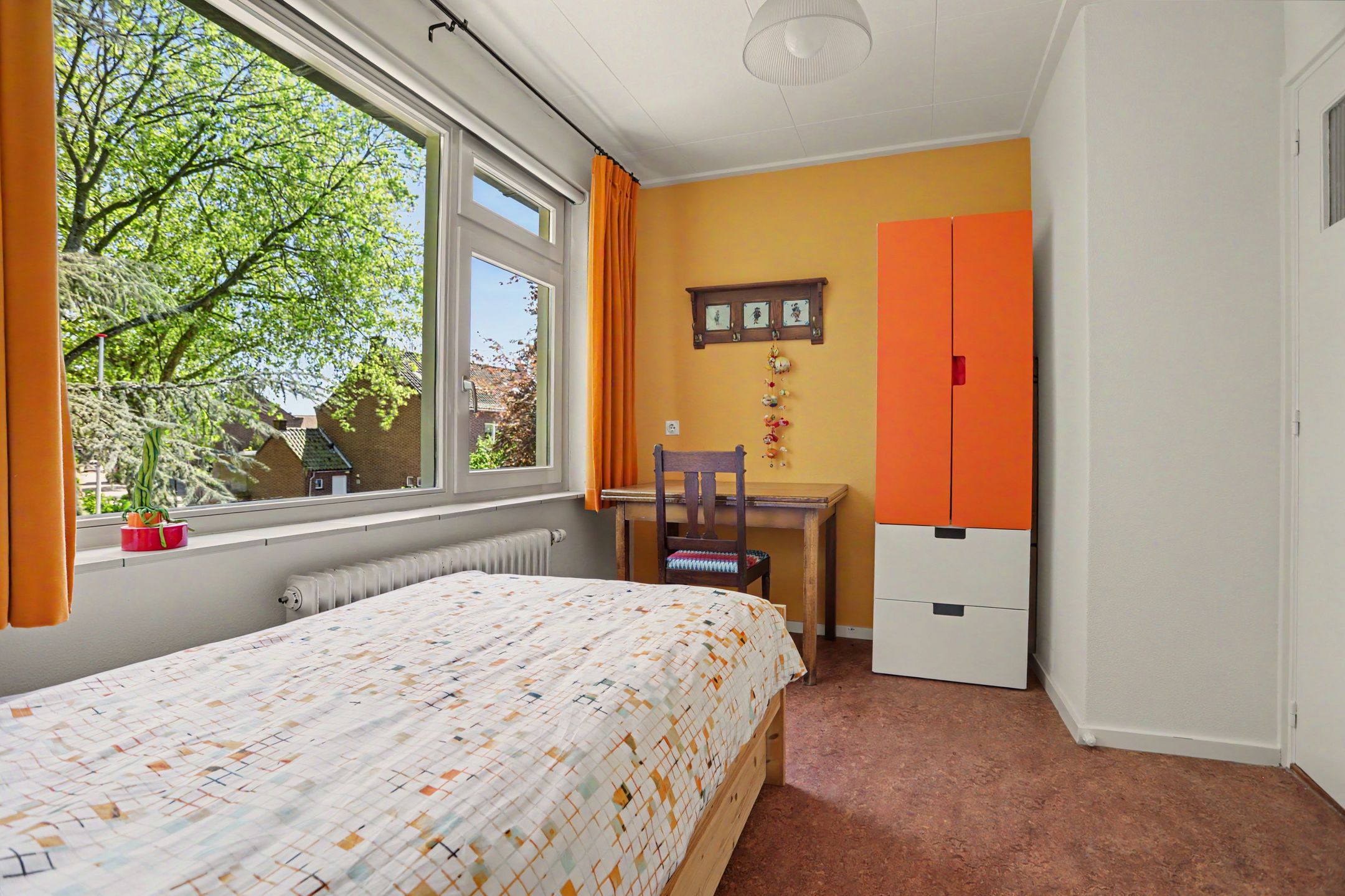Photo 21 of Commandeurstraat 8