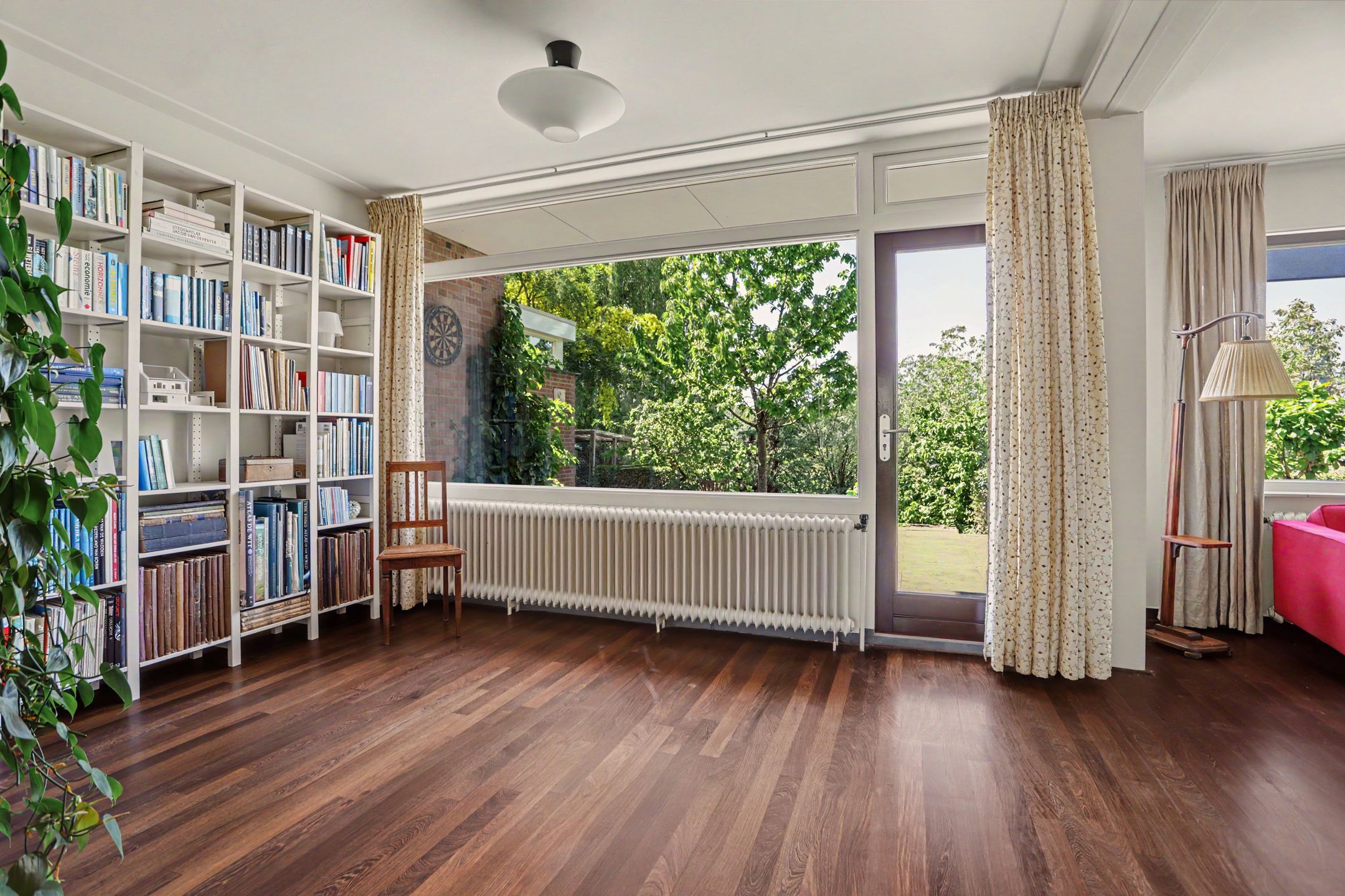 Photo 12 of Commandeurstraat 8