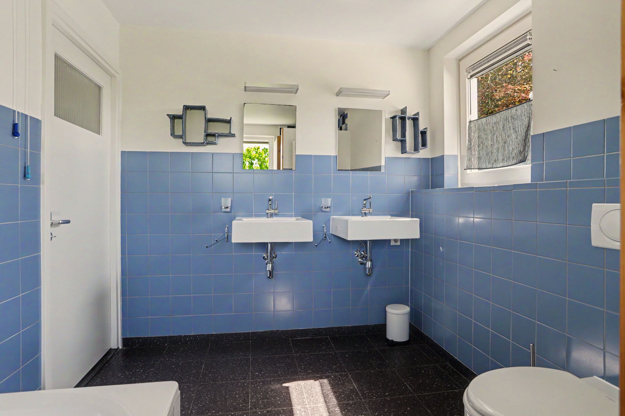 Photo 27 of Commandeurstraat 8