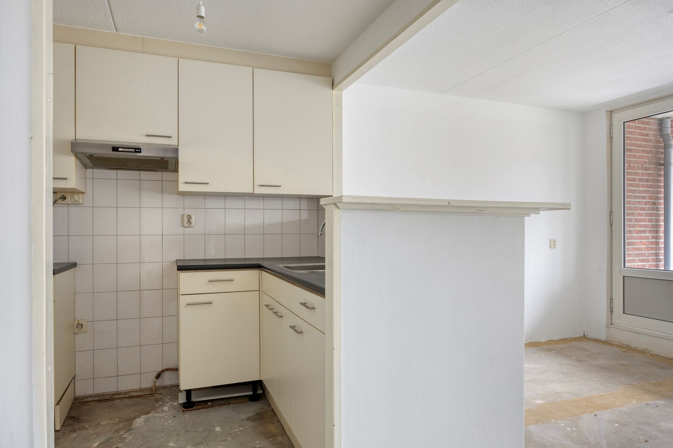 Photo 18 of Plantsoenstraat 17