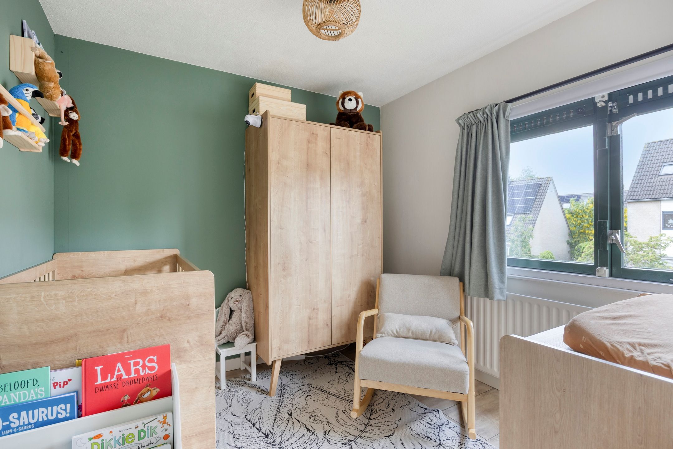 Well-maintained spacious terraced house in Zeewolde South with 4 bedrooms — 24