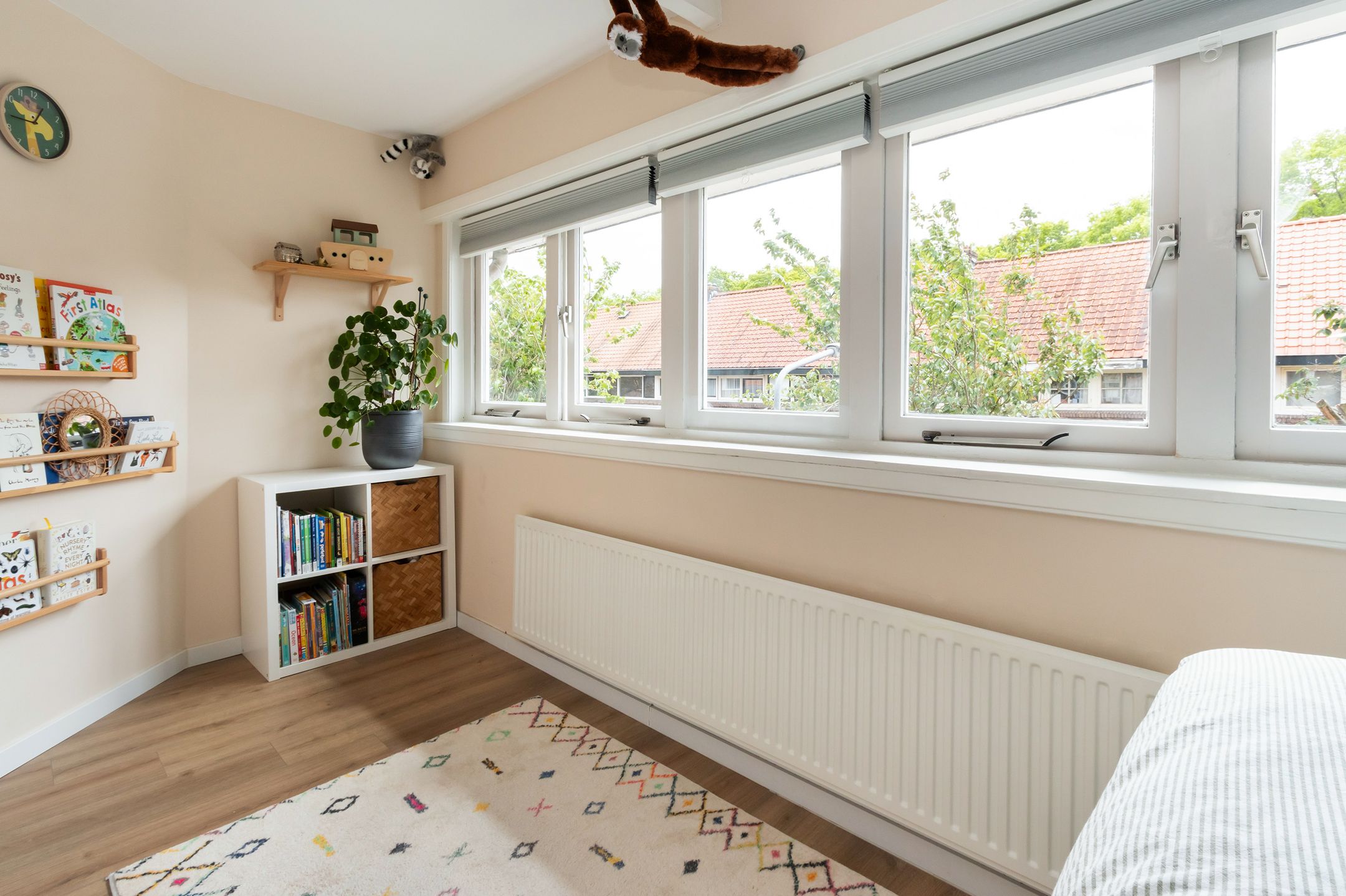 Photo 21 of Bellstraat 11