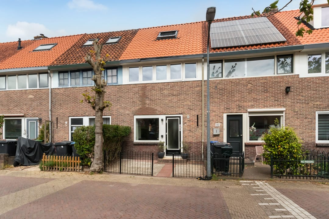 Photo 1 of Bellstraat 11
