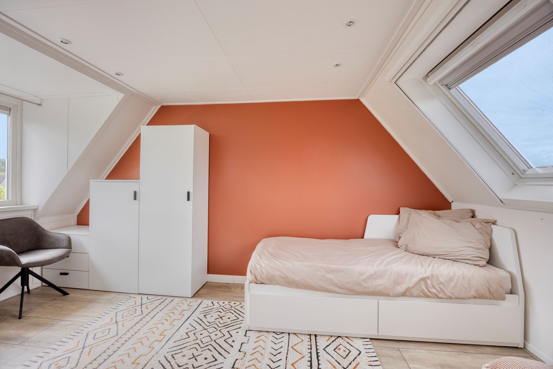 Well-maintained spacious terraced house in Zeewolde South with 4 bedrooms — 30