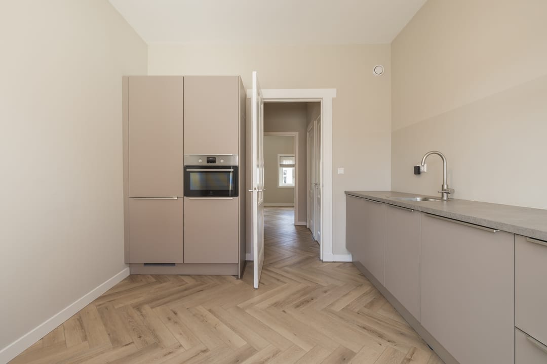 Foto 11 van Deutzstraat 4