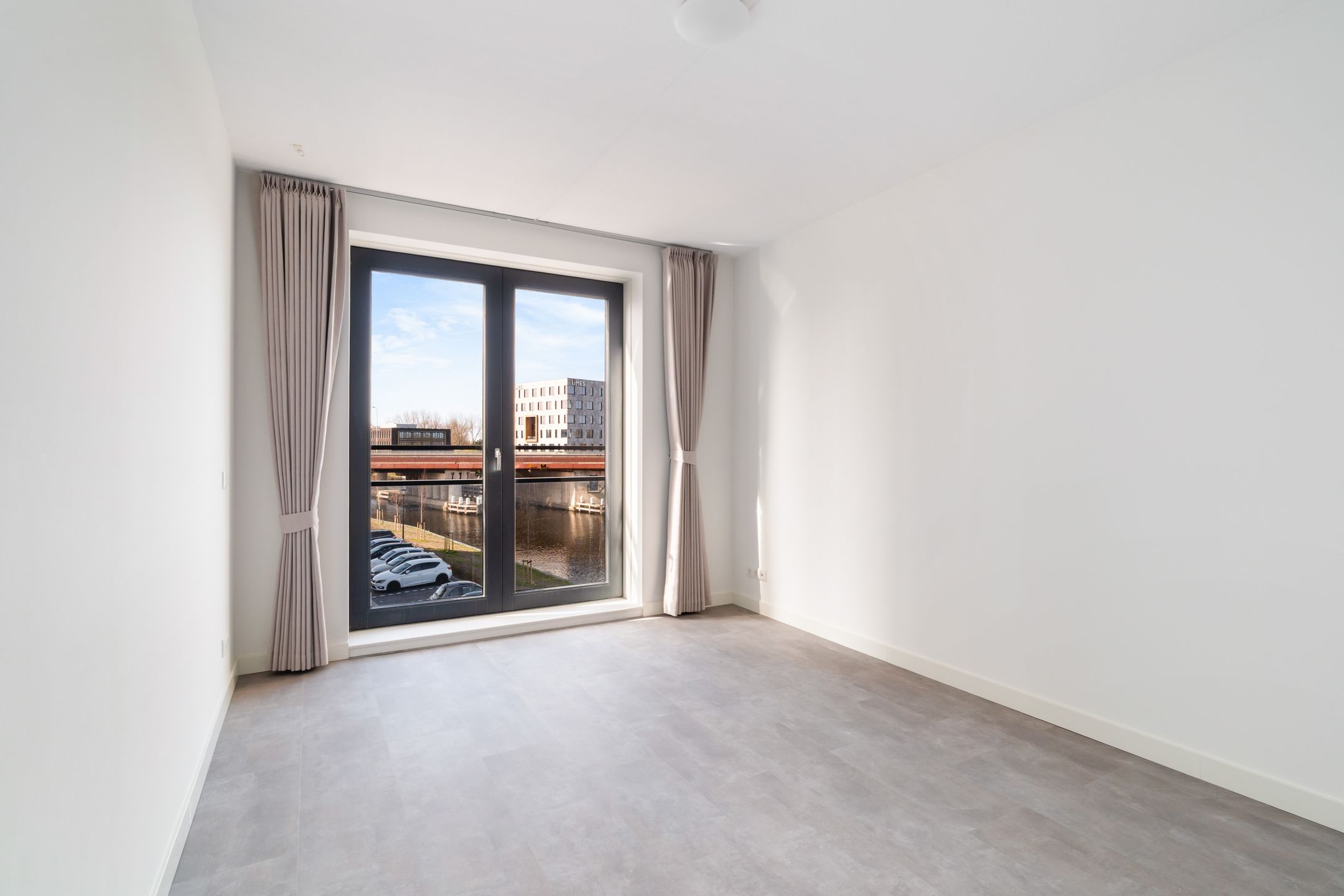 Photo 36 of Zuiderburg 38