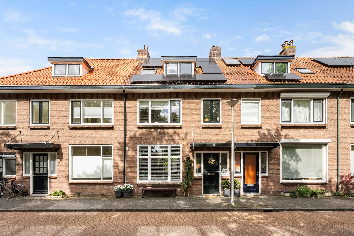 Foto 1 van Roemer Visscherstraat 11