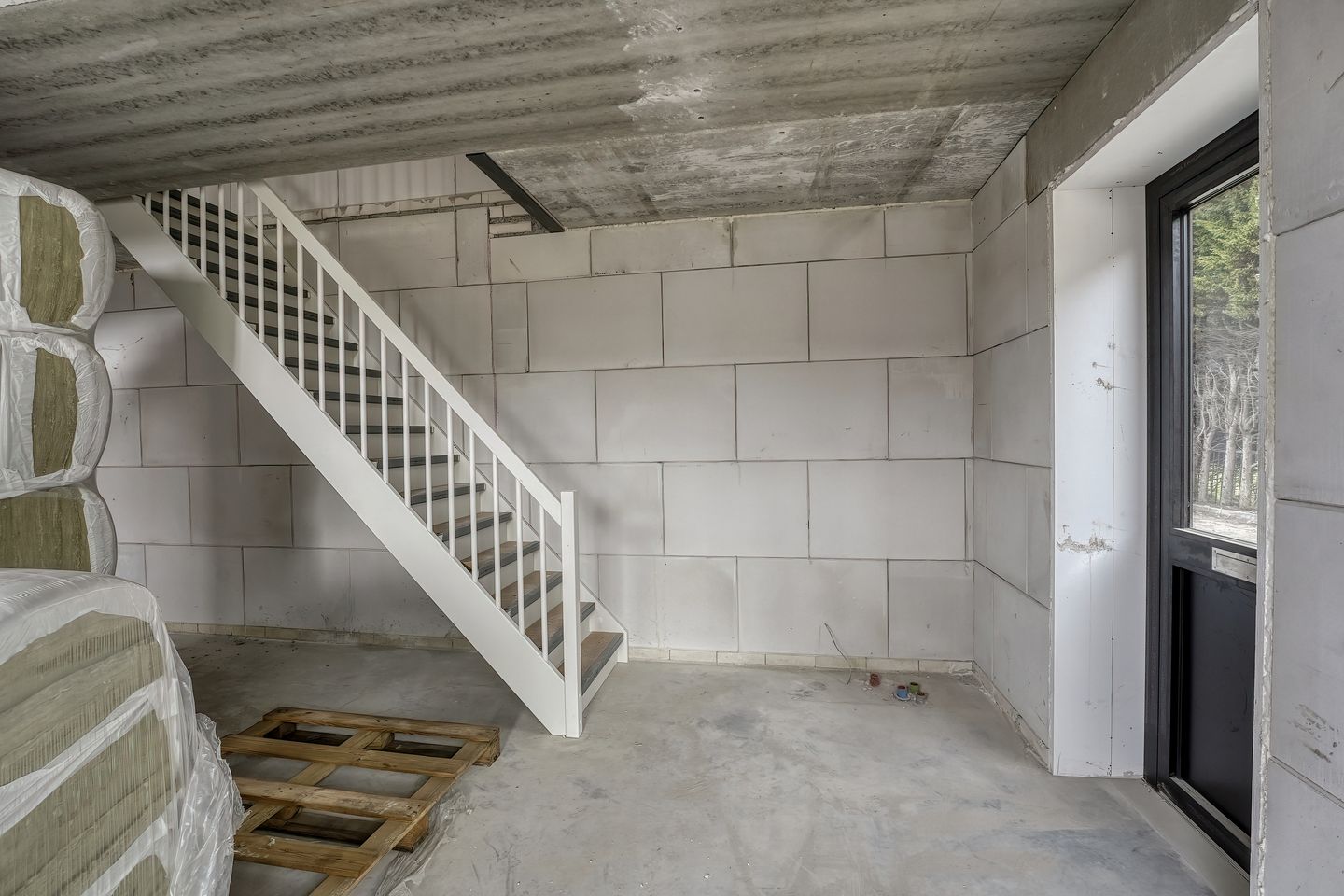 View photo 4 of Katwijkerbroek 95-B4
