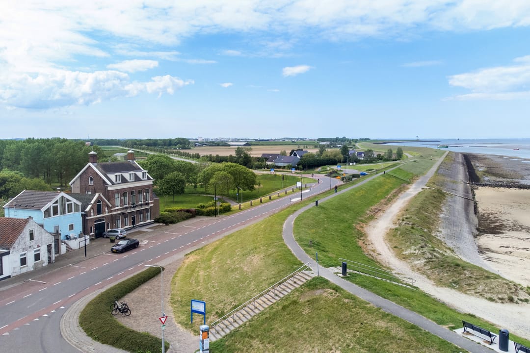 Photo 37 of Dam 4