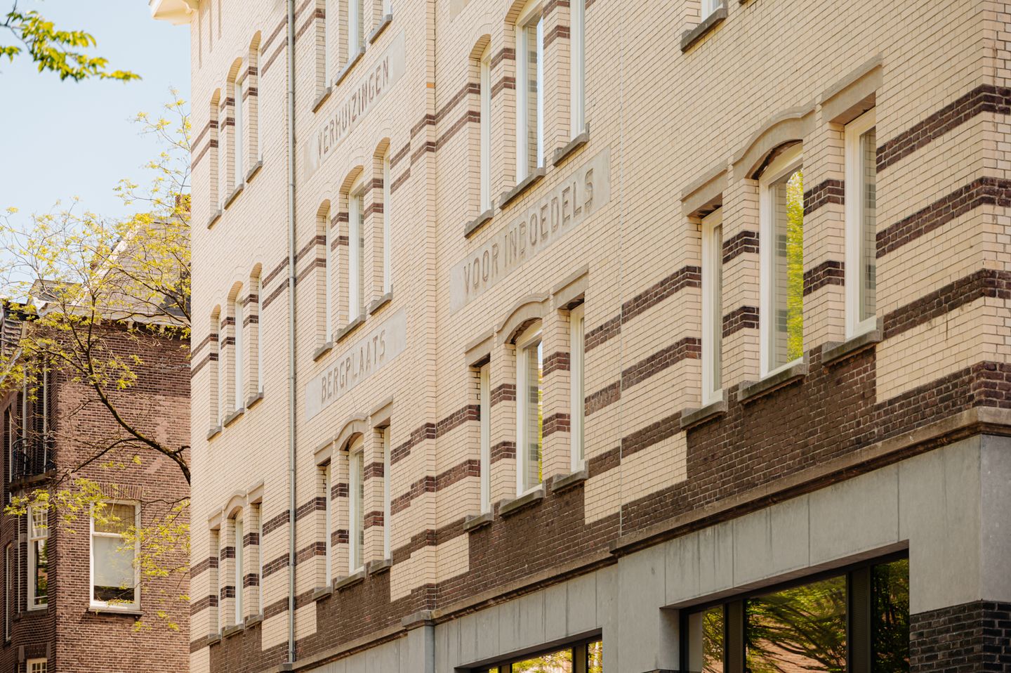 Photo 35 of Nicolaas Maesstraat 111-D