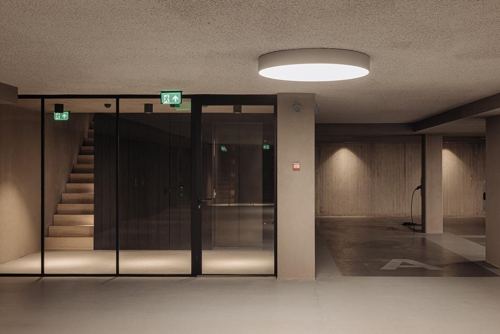 Photo 32 of Nicolaas Maesstraat 111-D