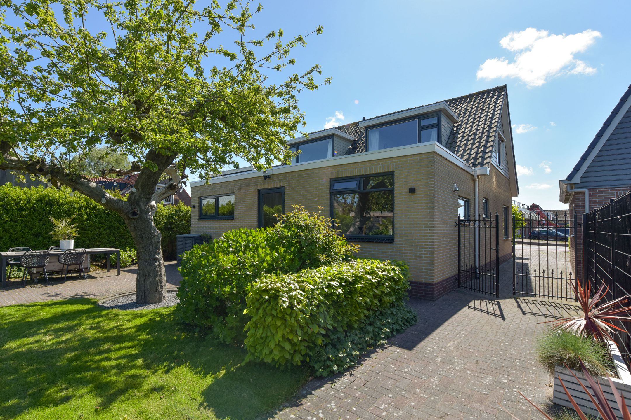 Foto 42 van Dorpsstraat 137-A
