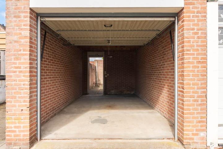 Foto 4 van Drongelenhof 8