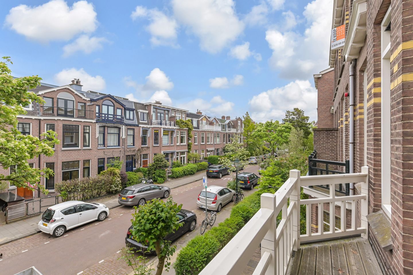 Photo 4 of Van Beverningkstraat 131-A