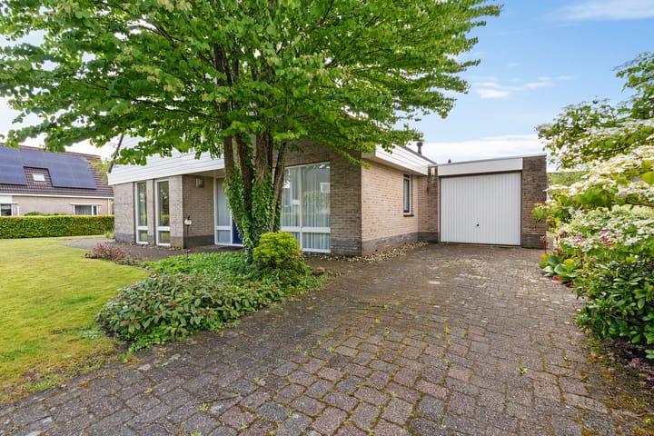Vrijstaande woning te koop: Groenhof 40, Joure