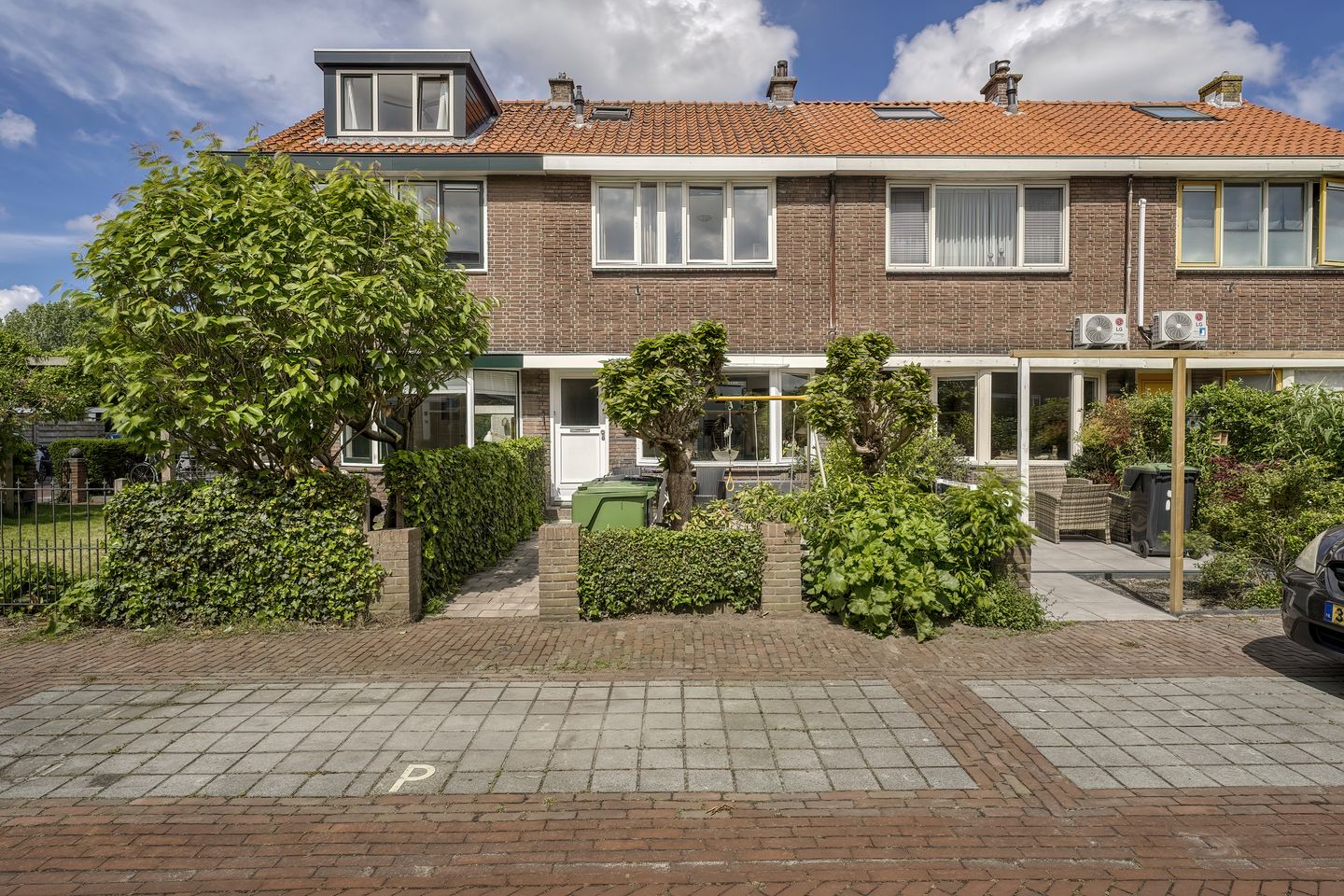 Foto 1 van Donklaan 13