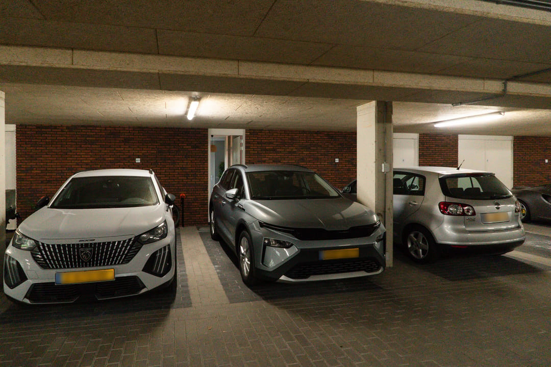 Foto 41 van Van Limburg Stirumlaan 4