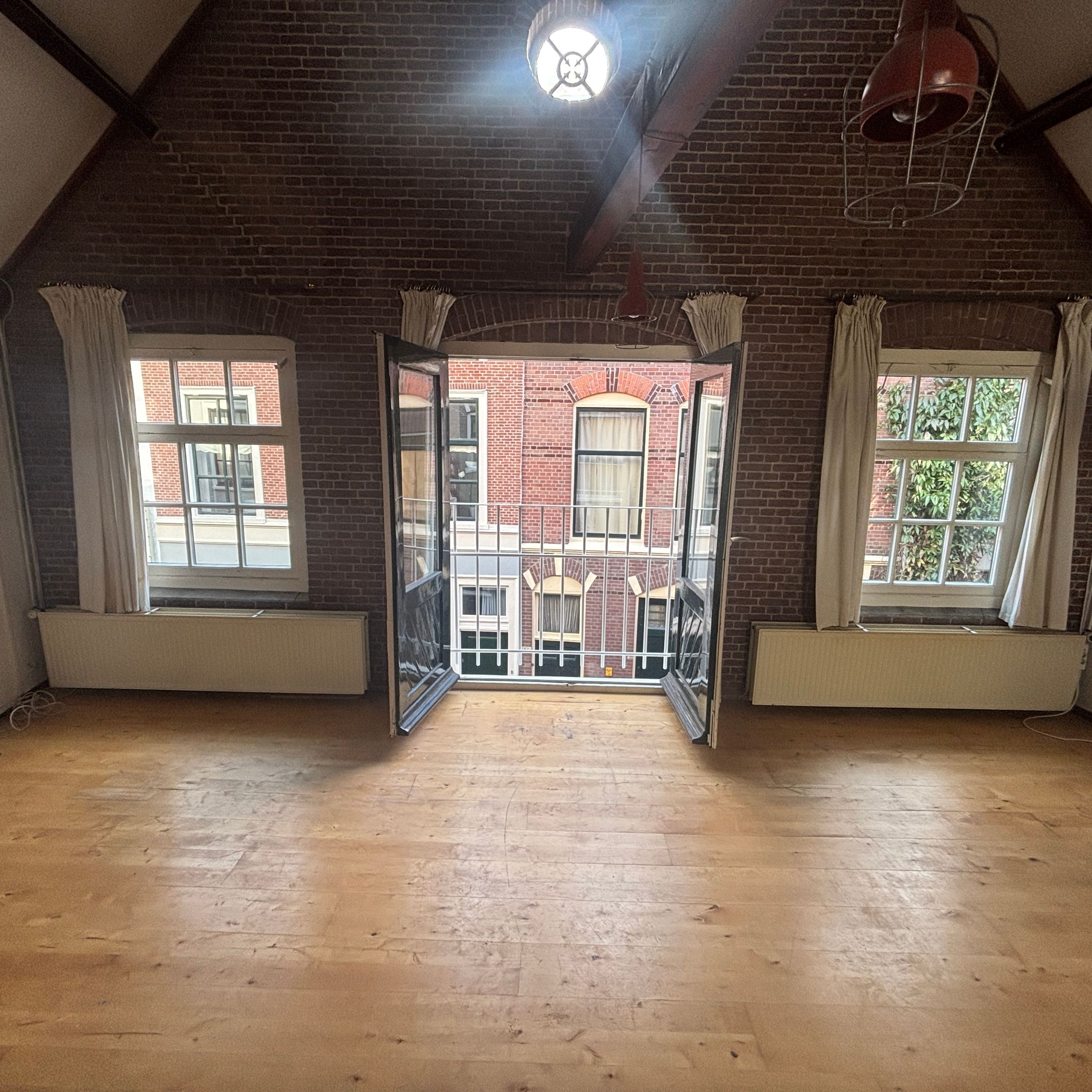 Photo 9 of Koediefstraat 11-B