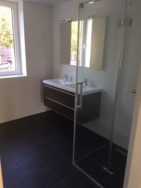 View photo 3 of Burg. Lemmensstraat 142