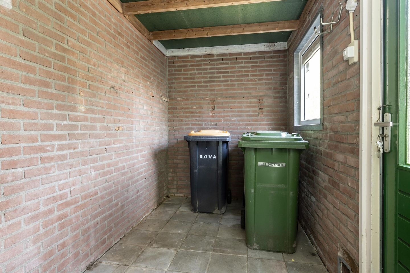 Corner Home with Deep Garden in Green Wilhelminaoord — 14